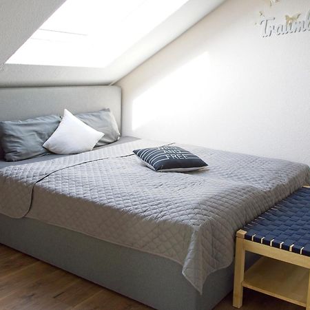 Neustadt-Aussicht - Grosse Wohnung Mit Balkon Dresde Exterior foto