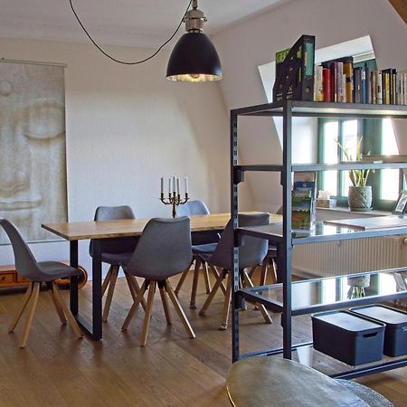 Neustadt-Aussicht - Grosse Wohnung Mit Balkon Dresde Exterior foto